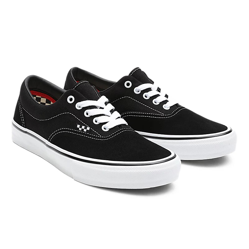 SKATE ERA B/W