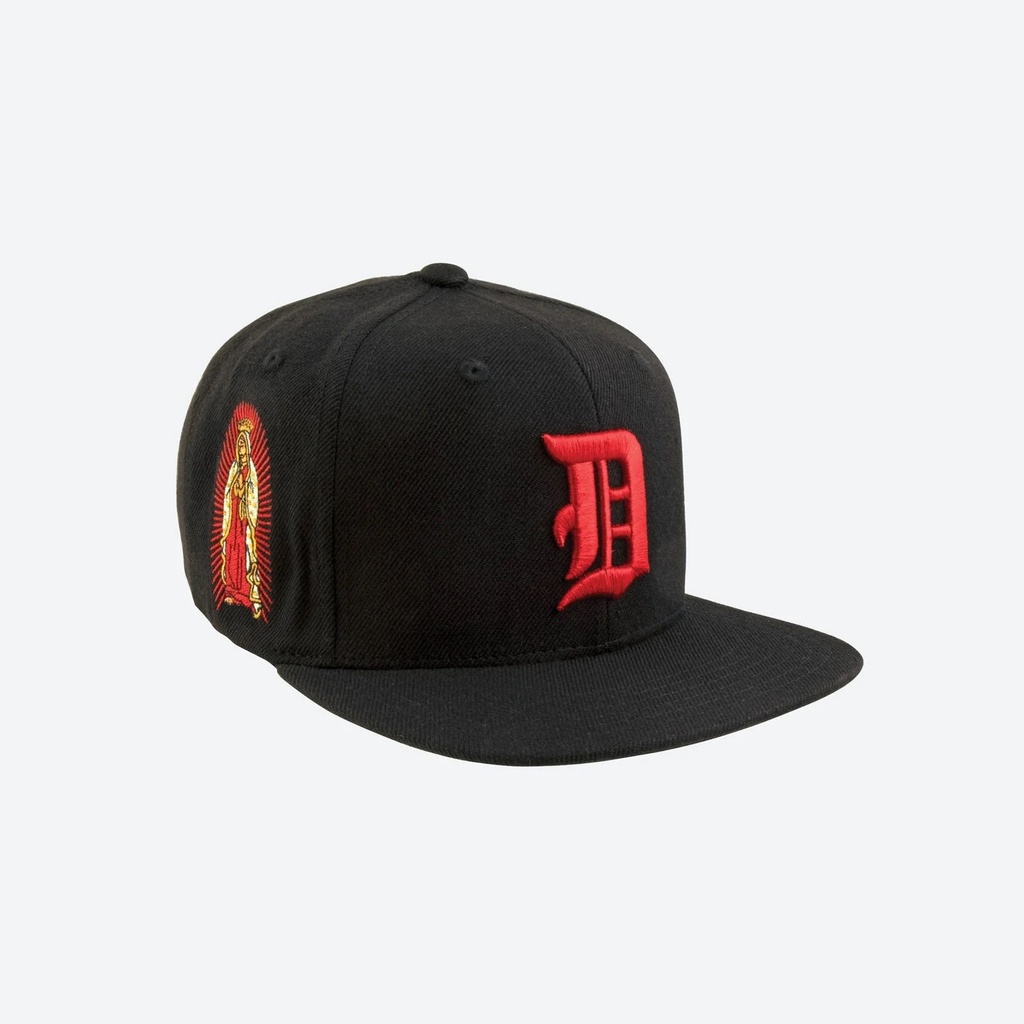 DGK BLESSED SNAPBACK 